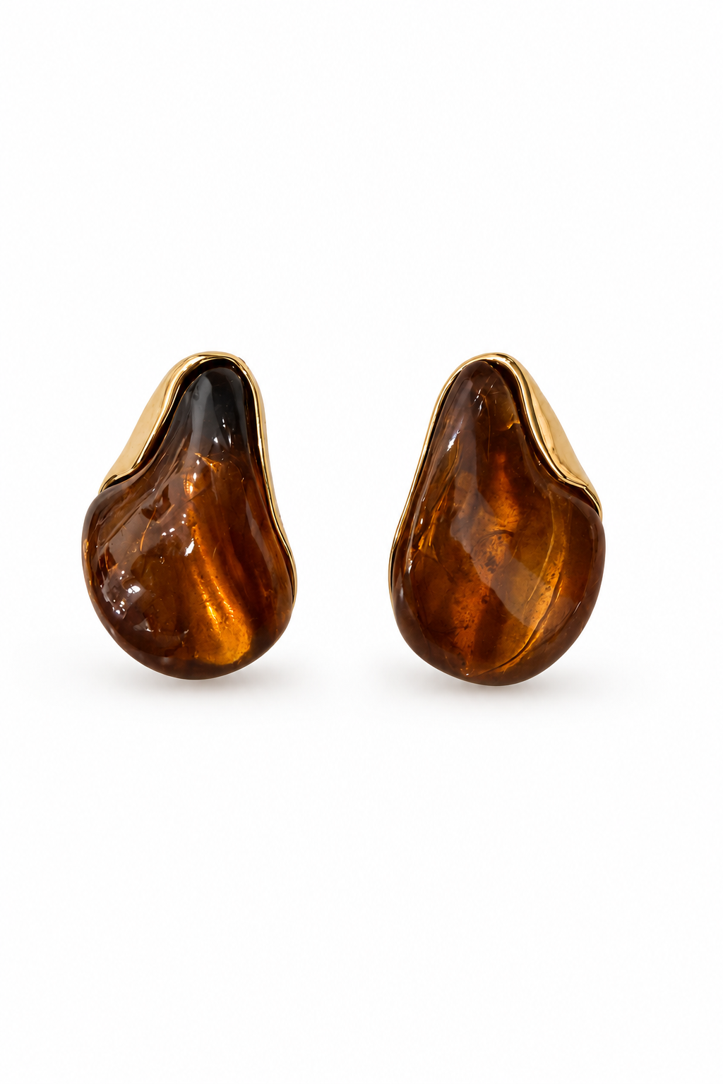 Aretes carey tipo gota en resina con marco dorado