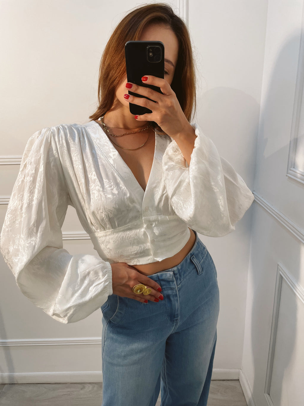 Blusa Blanca camisera manga larga bordada