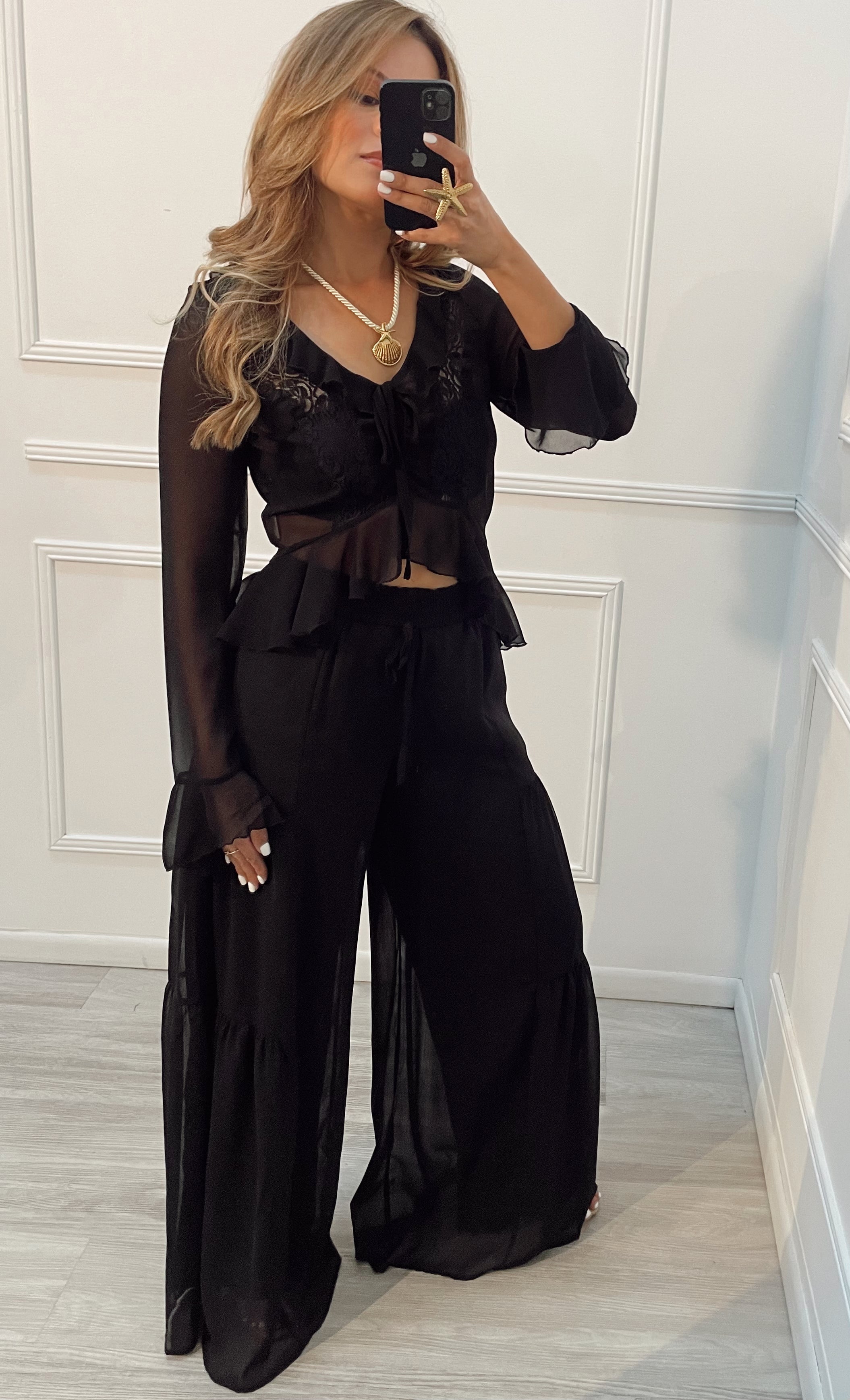 Blusa Negra Transparente manga larga