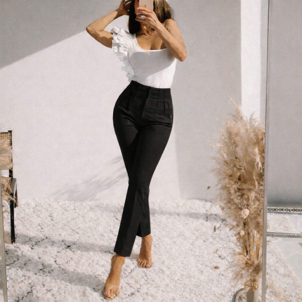 Pantalón Negro con Pinzas