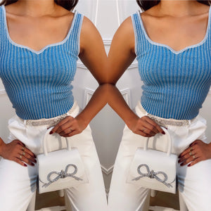 Crop top cuello V azul