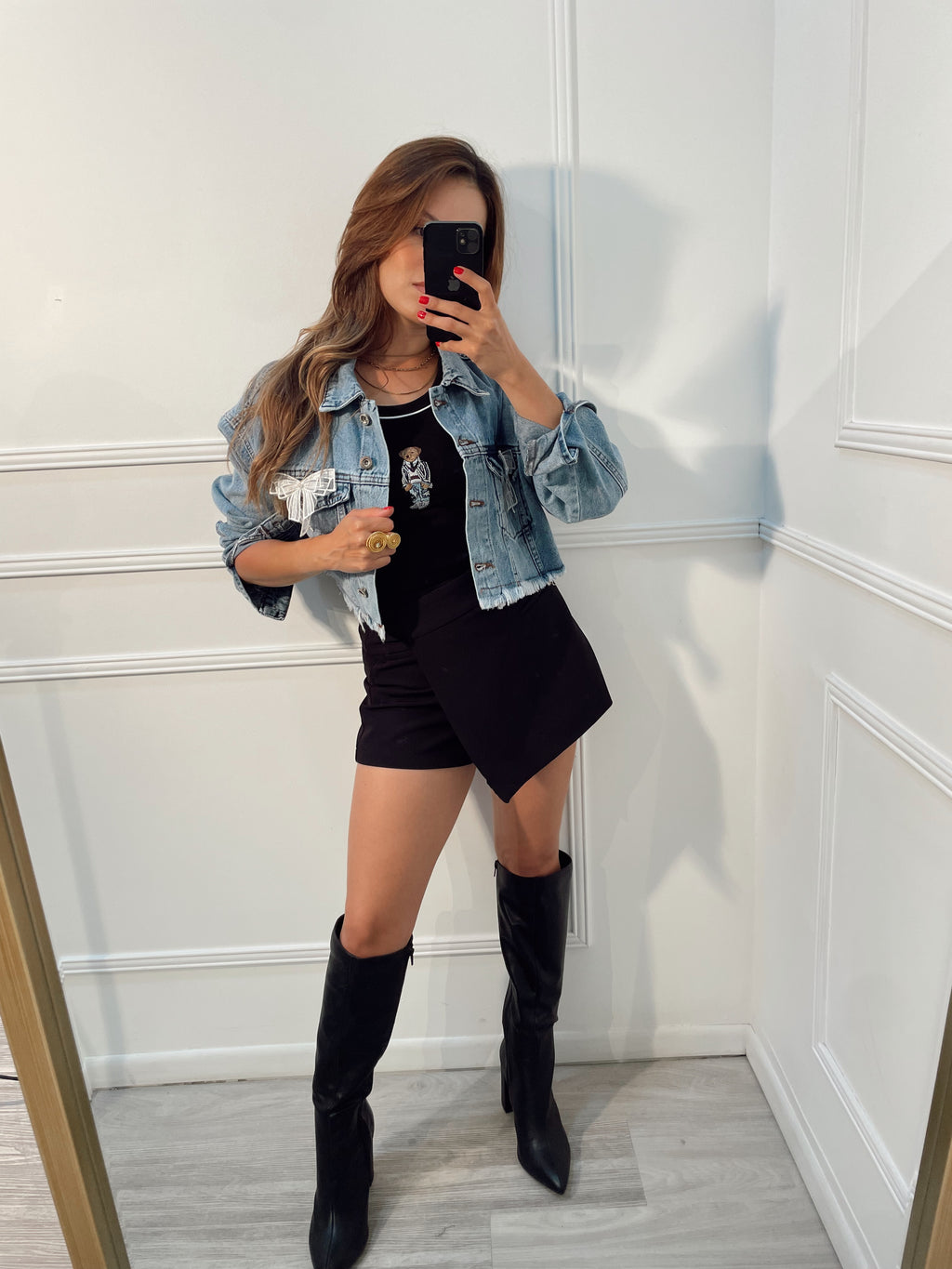 Jacket de mezclilla con lazos