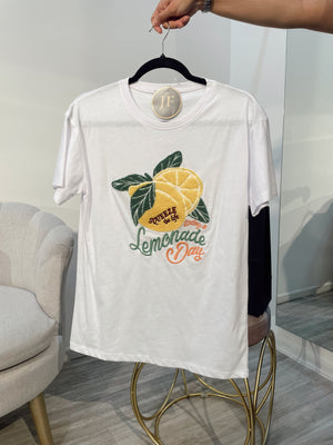 Camiseta blanca limonada