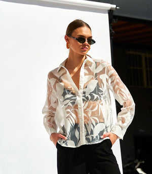Blusa camisera Blanca transparente