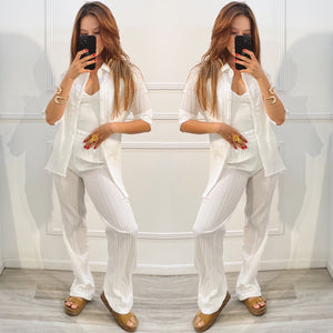 Set blanco pantalón y camisera manga larga