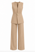 Set Chaleco y Pantalón beige
