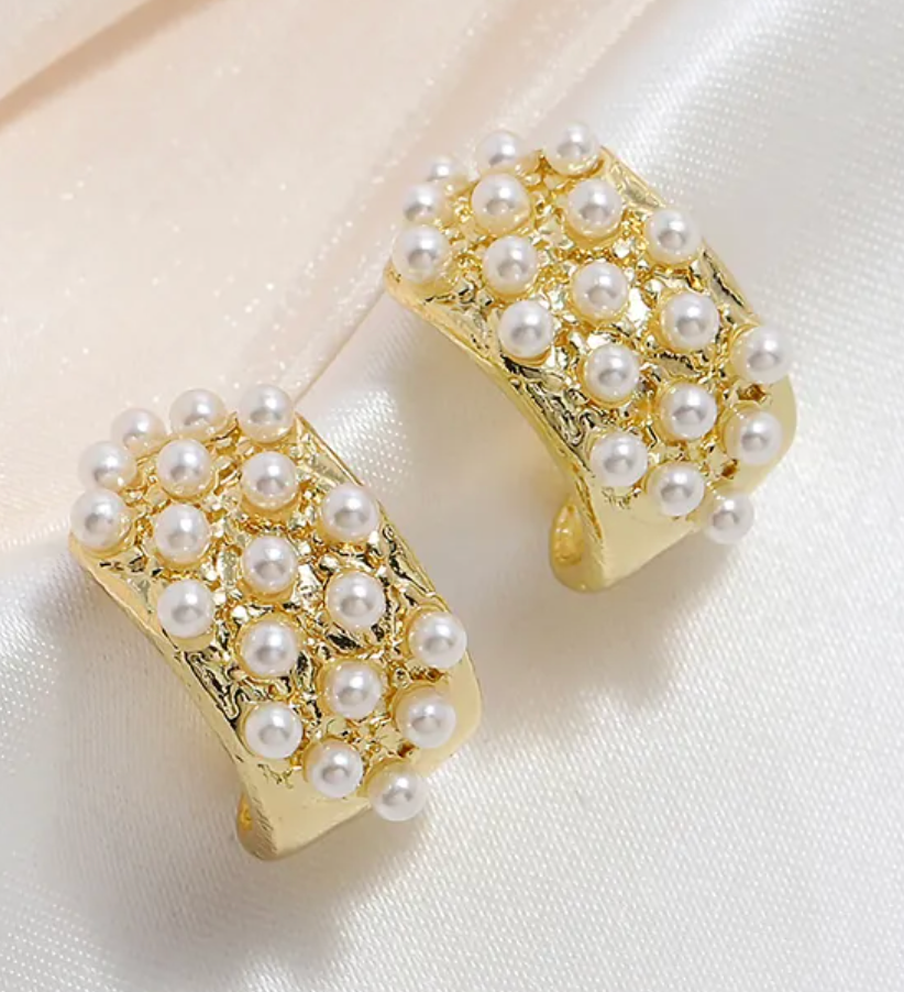 Aretes incrustaciones perlas