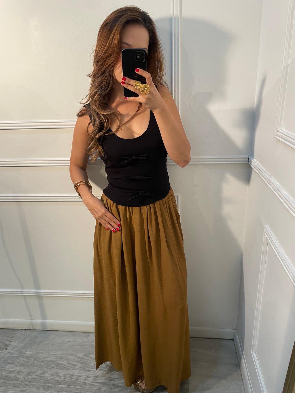 Blusa Negra básica con lazo