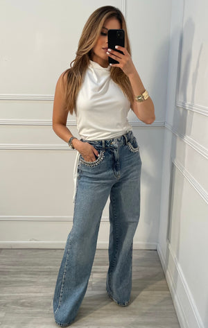 Blusa blanca espalda descubierta