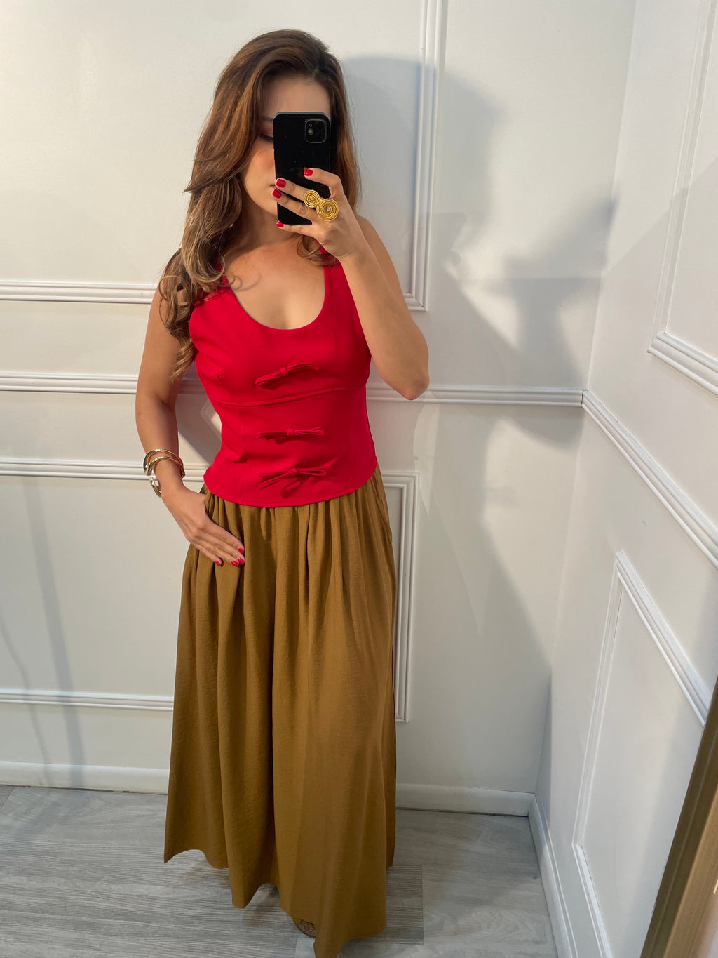 Blusa Roja básica con lazo