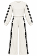 Set casual abrigo y jogger blanco