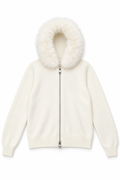 Sweater blanco marfil  con gorro de peluche -Exclusivo online