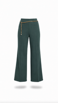 Pantalón verde con cadena