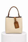 Mini tote con etiqueta de cuero - Beige