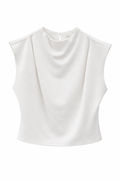 Blusa blanca estructurada