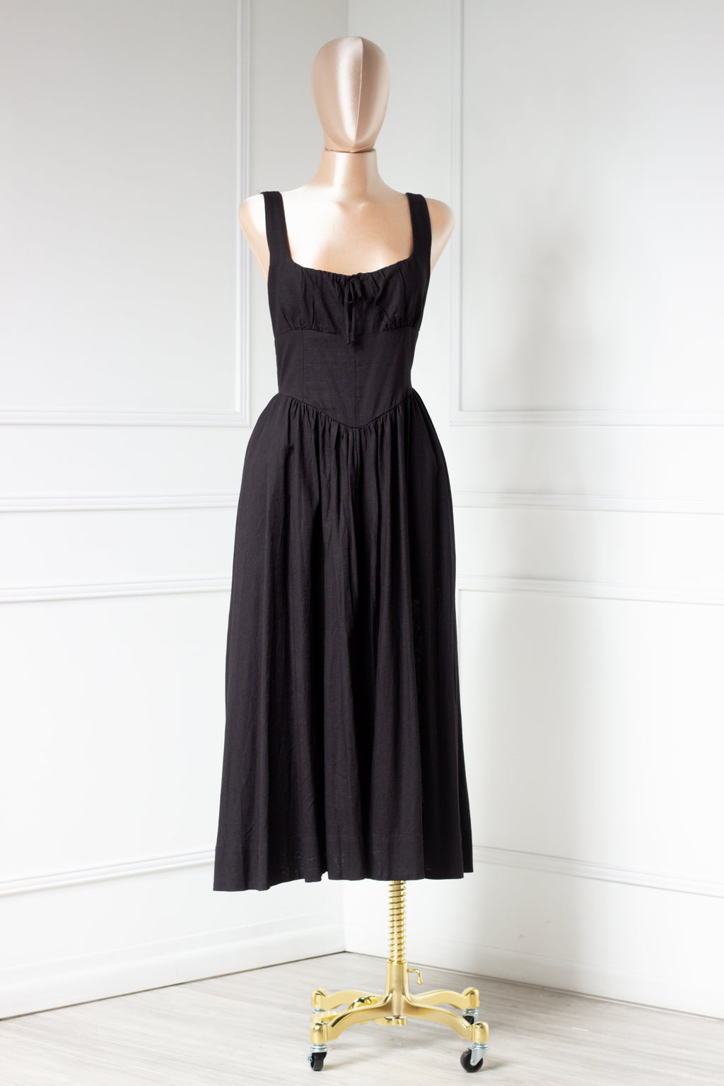 Vestido Negro largo tirante grueso
