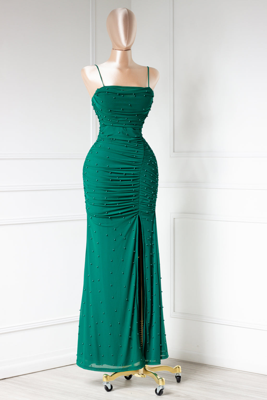 Vestido largo de perlas verde