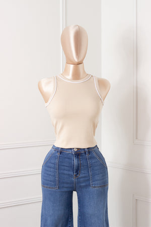 Blusa Beige básica sin manga