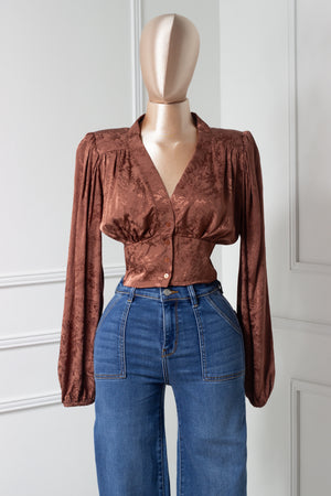 Blusa Café con hombreras
