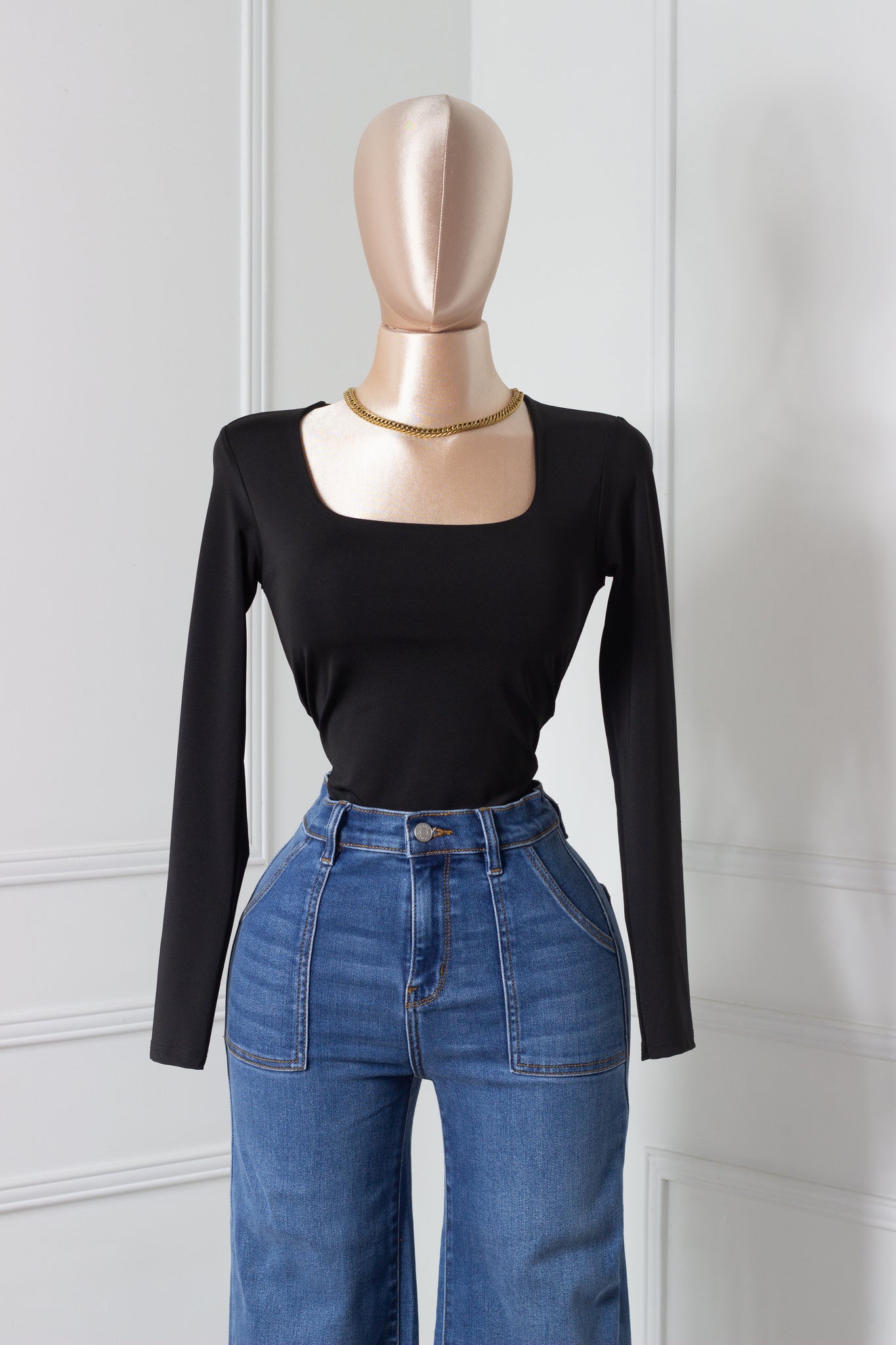 Blusa Negra básica manga larga