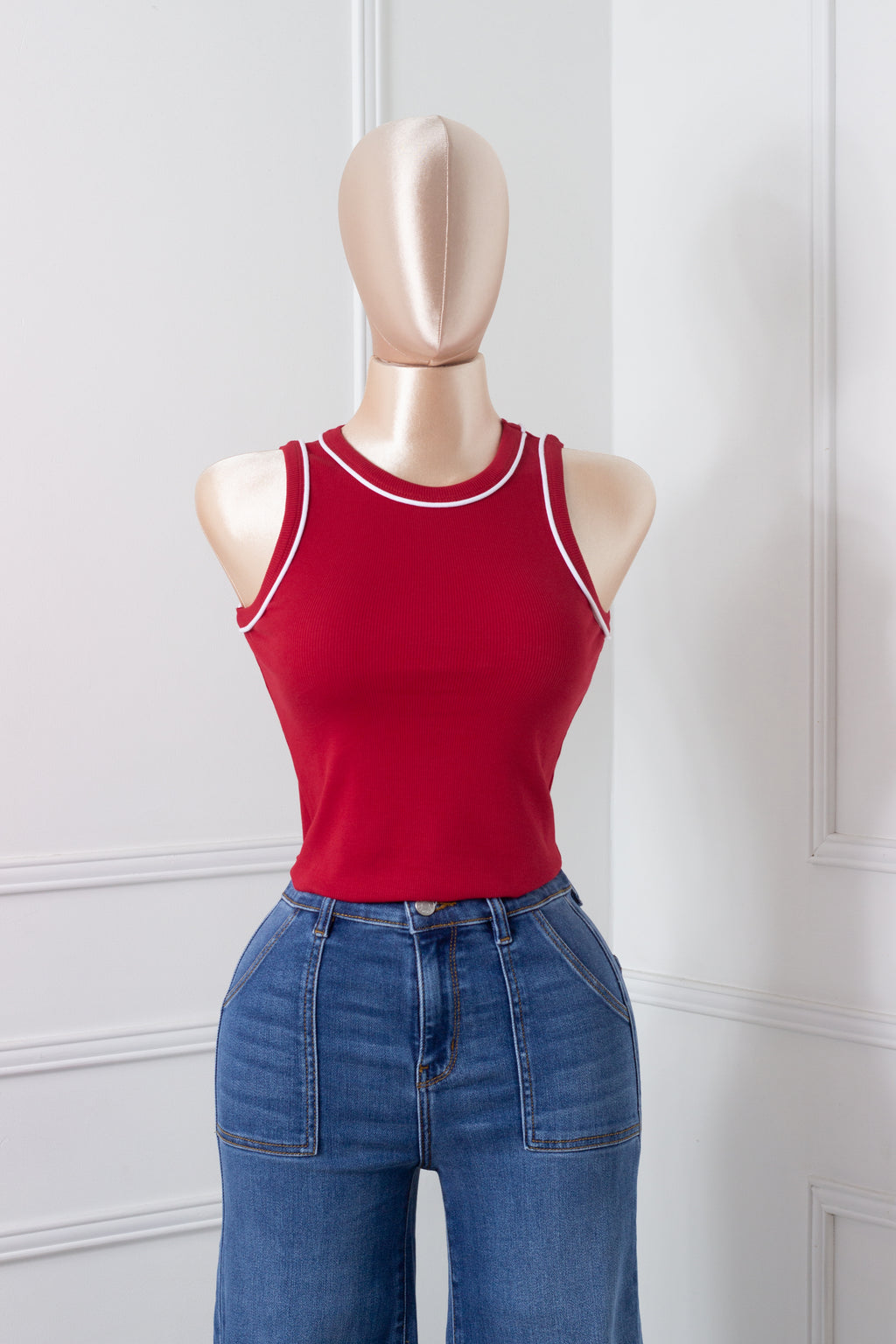 Blusa Roja básica sin manga