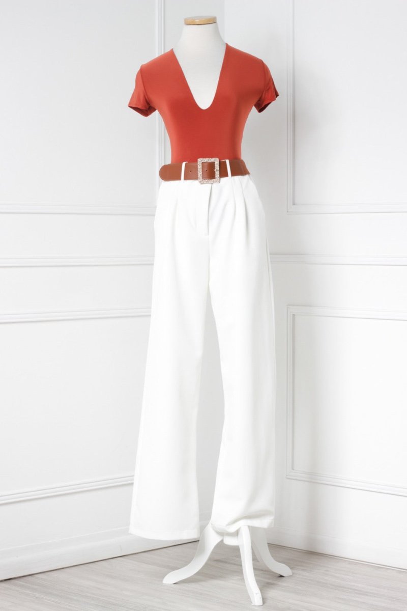 Bodysuit manga corta cuello V terracota - BL4846-TES