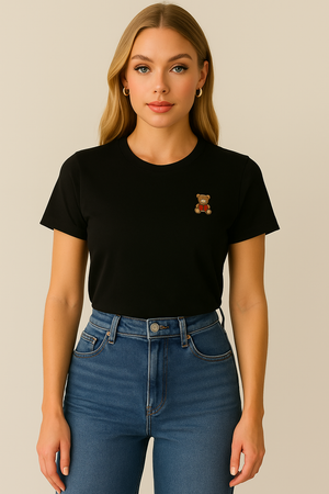 Camiseta negra de oso