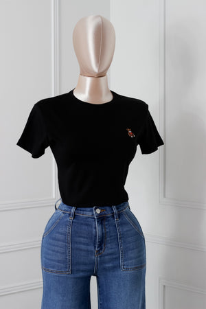 Camiseta negra de oso