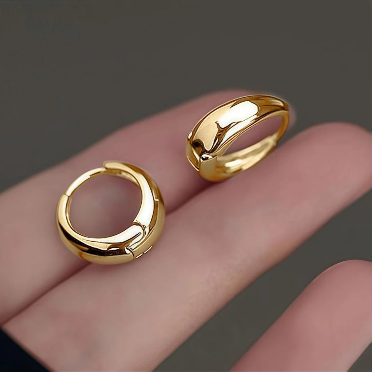Pendientes de aro chapados en oro - A0220