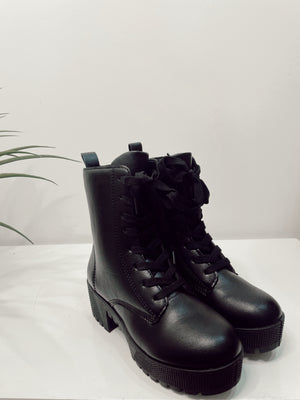 Combat boots negros
